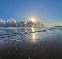 ABSOLUTE BEACH FRONT MACKAY - Comfort Resort Blue Pacific - SA Accommodation