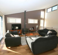 Acacia 5/2 Kirwan Close - SA Accommodation