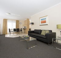 Accommodate Canberra - Kingston Court - SA Accommodation