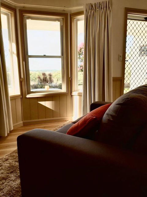 Accommodation Creek Cottages & Sundown View Suites - SA Accommodation 3
