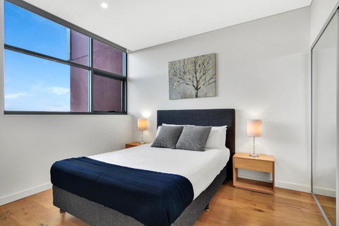 Fabulous Corporate Apartment Macquarie Park M907 - SA Accommodation 2