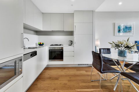 Fabulous Corporate Apartment Macquarie Park M907 - SA Accommodation 1