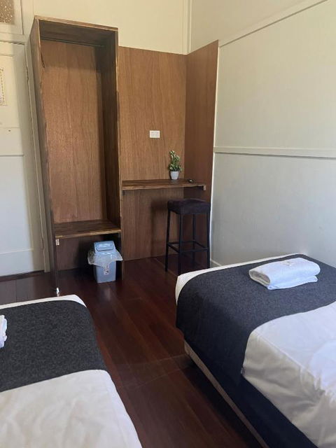 Gin Gin Budget Accommodation - SA Accommodation 3