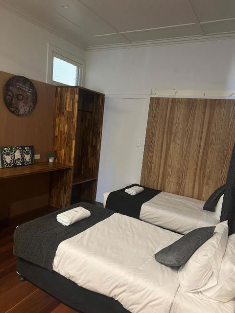 Gin Gin Budget Accommodation - SA Accommodation 2
