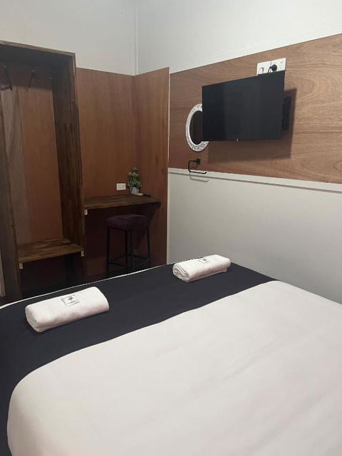 Gin Gin Budget Accommodation - SA Accommodation 4