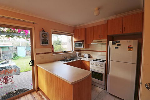 Alloway - SA Accommodation 3