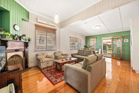 Ambiente Cottage - Pet And Family Friendly - SA Accommodation 2