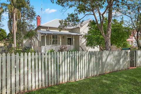 Ambiente Cottage - Pet And Family Friendly - SA Accommodation 0