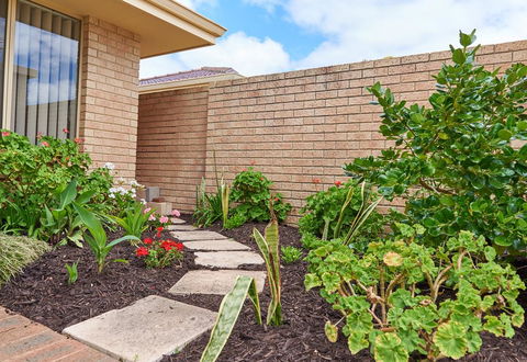 API Busselton Seaside Escape Apartments - SA Accommodation 2