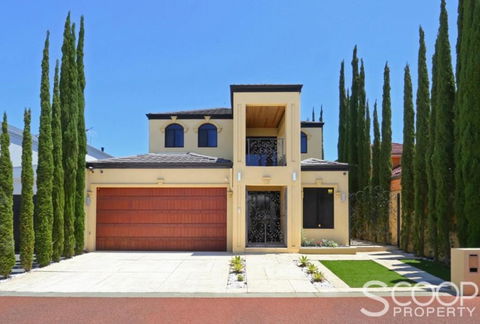 LUXURY VILLA W POOL & SPAS - SA Accommodation 2