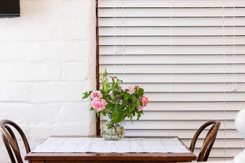 Maldon Cosy Garden Cottage - Charming One Room Studio - SA Accommodation 1