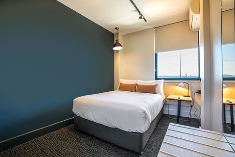 Nightcap At Chardons Corner Hotel - SA Accommodation 3