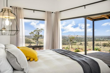 Old Bull Creek Luxury Retreat with SA Accommodation