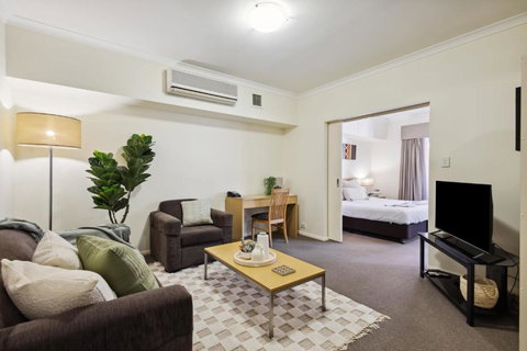 Perth Picture Perfect 1 BDR - SA Accommodation 1