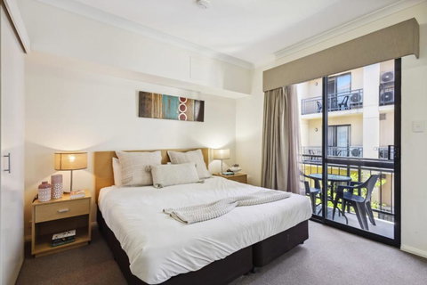 Perth Picture Perfect 1 BDR - SA Accommodation 2