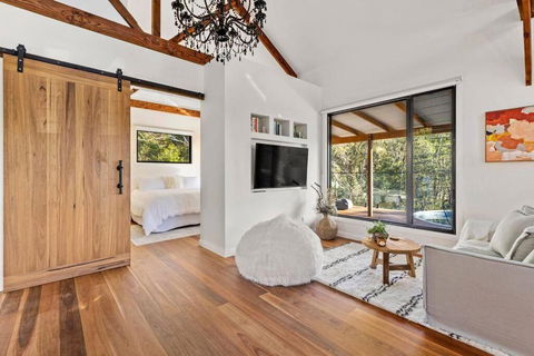 Pool House Bellingen - SA Accommodation 1