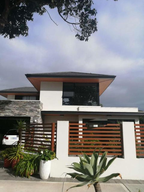 Private & Cosy! Master Bedroom In Perth With Garden View - SA Accommodation 3