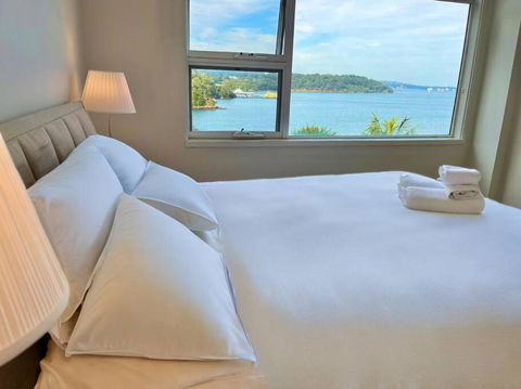 RAG05 - Mosman Exclusive Waterfront Luxury Living - SA Accommodation 1