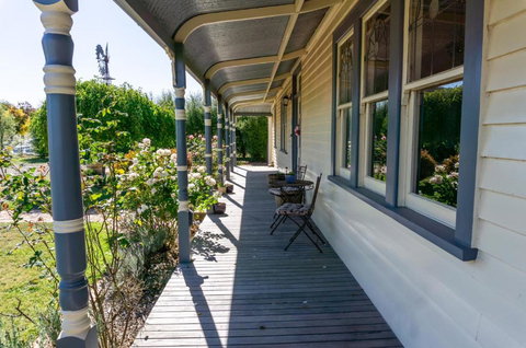 Pound Hill Cottage - SA Accommodation 2