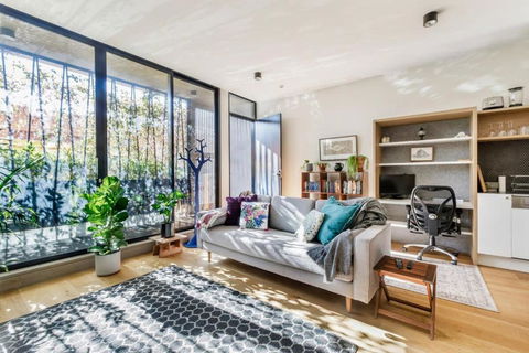 Premium Executive Apt In The Heart Of Fitzroy - SA Accommodation 1