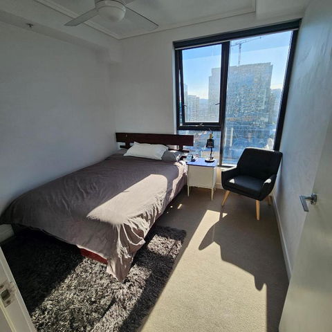 Private Bedroom & Bathroom In Shared Inner Brisbane Apartment - SA Accommodation 2