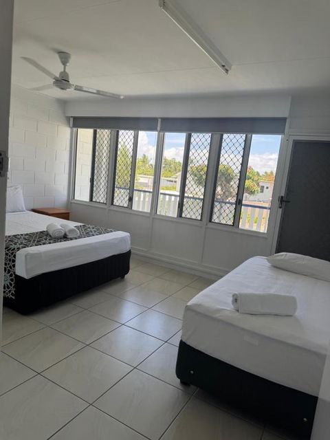 QCWA K P Units - SA Accommodation 2