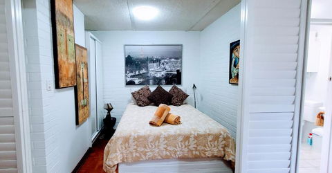 Quaint & Tranquil Subiaco 1 Bedroom Apartment - SA Accommodation 1