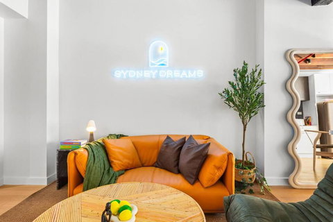 Quirky Loft By Sydney Dreams - SA Accommodation 1