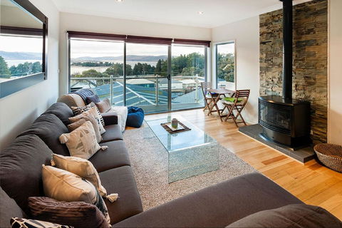 Aspect 2/8a Poly Cow Lane - SA Accommodation 0