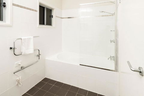 Aspect 2/8a Poly Cow Lane - SA Accommodation 2