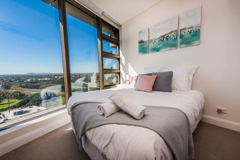 Australia Tower - Olympic Park Green - SA Accommodation 1