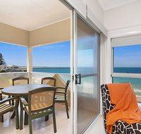 Avalon 3 - views to die for - across the road from convent beach - SA Accommodation