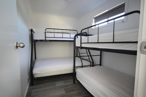 Avondel Caravan Park - SA Accommodation 2