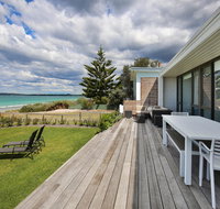 Azure Absolute Beachfront - Pet Friendly - SA Accommodation