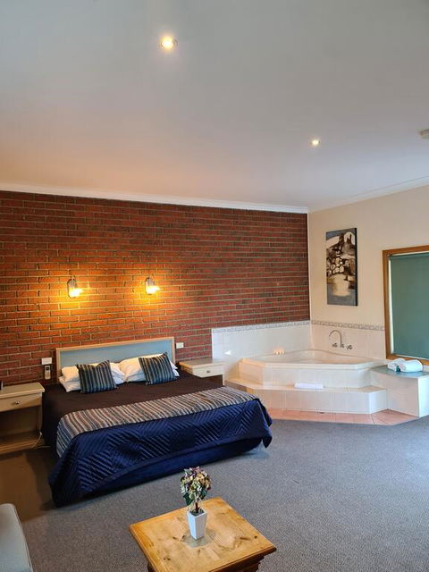 Bairnsdale Tanjil Motor Inn - SA Accommodation 1