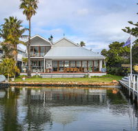 Bancroft Bay Frontage - SA Accommodation
