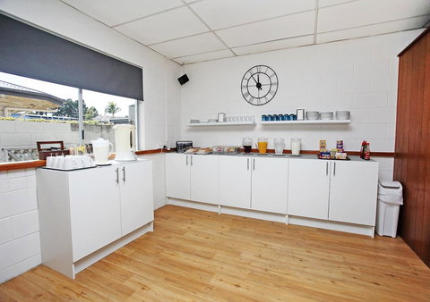 Banjo Paterson Motor Inn - SA Accommodation 3