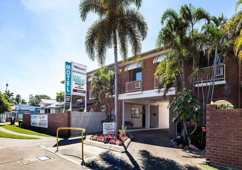 Banjo Paterson Motor Inn - SA Accommodation 1