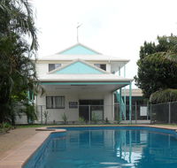 Bargara Beach Motor Inn - SA Accommodation