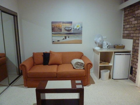 Batemans Bay Manor - Bed And Breakfast - SA Accommodation 2