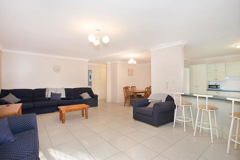 Bayview, Unit 6 - The Entrance, NSW - SA Accommodation 2