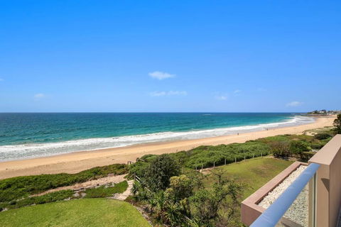 Beach And Ocean Front Penthouse With Wifi And Parking - SA Accommodation 1