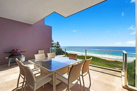 Beach And Ocean Front Penthouse With Wifi And Parking - SA Accommodation 0