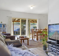 Beach Escape  Currarong - basic family accommodation - SA Accommodation