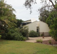 Beach House  Tallows - SA Accommodation