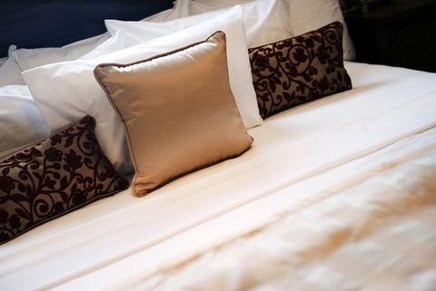Redearth Boutique Hotel - SA Accommodation 2