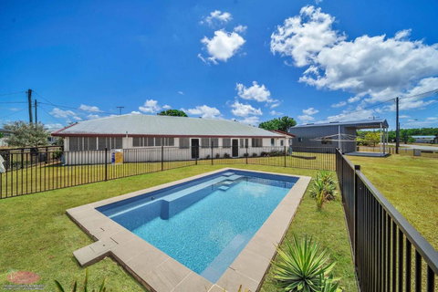 Reef Shack Beach Vibes Stroll To The Beach - SA Accommodation 0