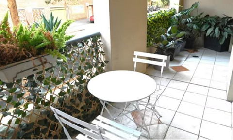 Resort Style 2BR Apt In Pyrmont Next To Darling Harbour - SA Accommodation 0