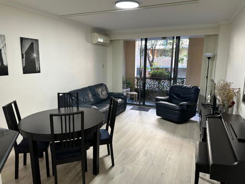 Resort Style 2BR Apt In Pyrmont Next To Darling Harbour - SA Accommodation 1