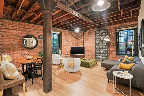 Retro Meets Industrial At Heritage Bond Store - SA Accommodation 0